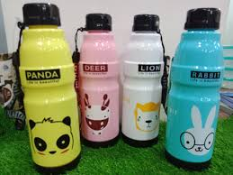 Anime Water Bottle, Cute Commando Bottle with Wide Mouth, Kids Plastic Sport Water Bottle, Portable School Drinking Bottle, Lovely Cute Water Bottle ..1pcs.