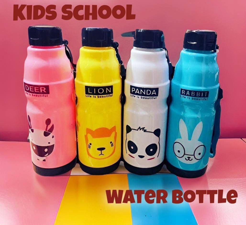 Anime Water Bottle, Cute Commando Bottle with Wide Mouth, Kids Plastic Sport Water Bottle, Portable School Drinking Bottle, Lovely Cute Water Bottle ..1pcs.