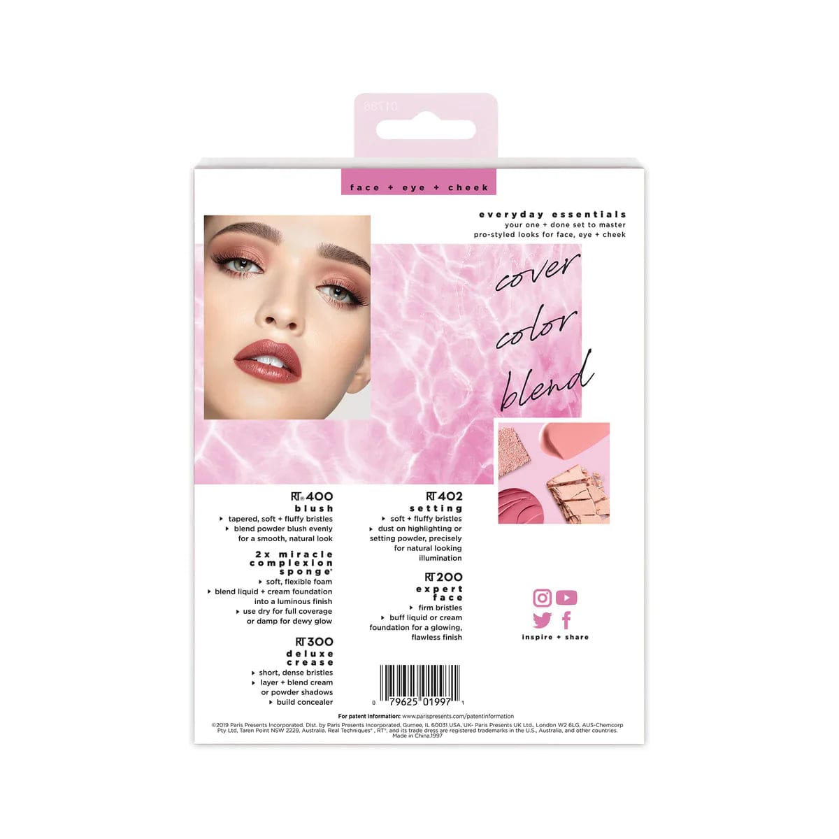 Real Techniques Everyday Essentials Makeup Brush Set with Bonus Miracle Complexion Sponge.