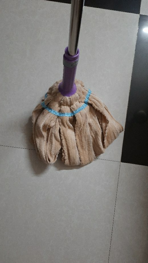 Twist Towel mop Premium Quality Adjustable Handle metal stick auto Squeezing magic mop 1 pcs Random Color