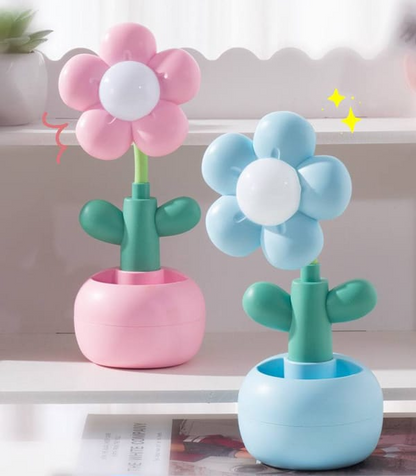 【3C VictoryEagle】4 Colors Warm Yellow Cute Flower Night Light/Mini Eye Protection Bedside Atmosphere Lamp