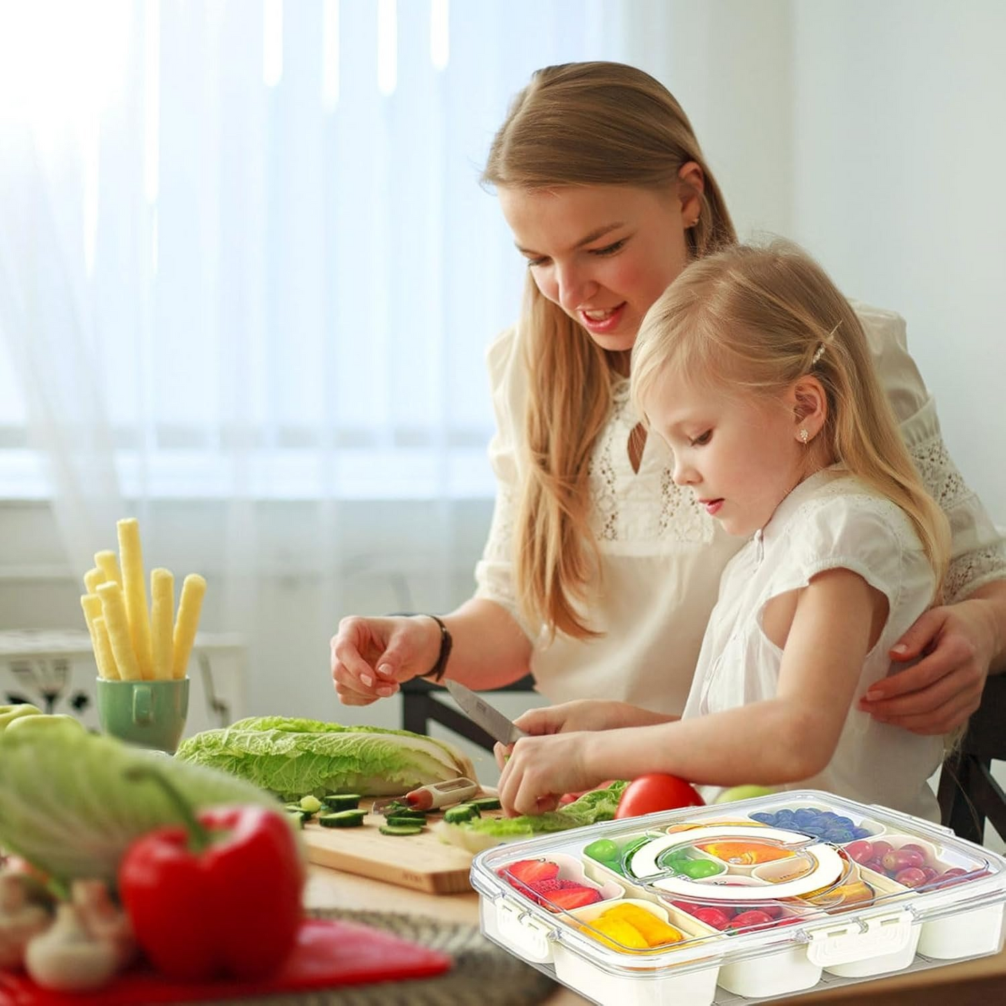Snack Box Container, Clear Portable Candy Storage Containers, 8 Compartment Divided Serving Tray with Lid and Handle, Veggie Fruits Nuts Snacks Candies Organizer Perfect for Holidays Picnic Party